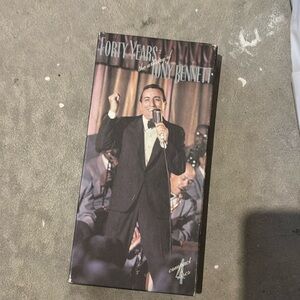 40 years the artistry of Tony Bennett, compact four discs
